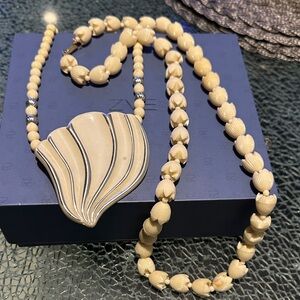 Elegant Cream Shell Necklace